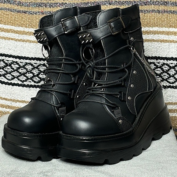 Shoes - Sun and Moon Black leather Gothic boots